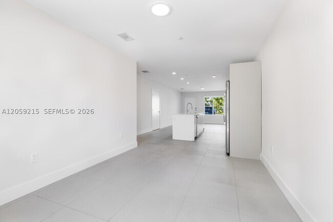 Photo - 2505 NE 193rd St Unit 4108