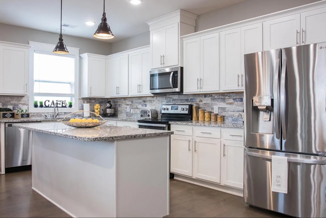 Photo - 304 Spring St