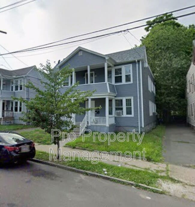 Building Photo - 100-100 Anthony St