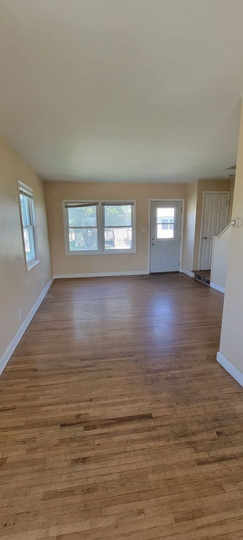 Photo - 2 Bedroom 1 Bathroom Townhouse for Rent!