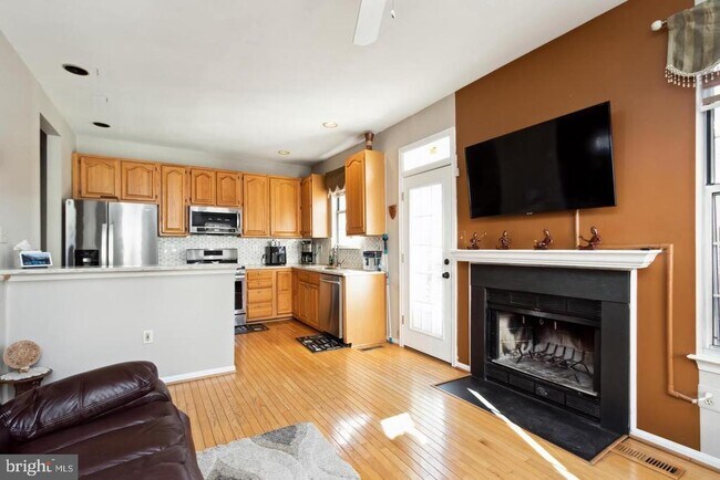 Photo - 47603 Comer Square