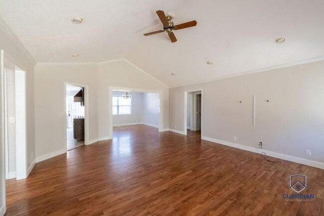 Photo - Private and Serene