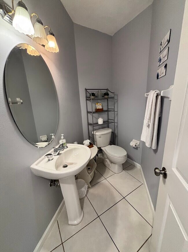 Photo - 8903 Sandshot Ct