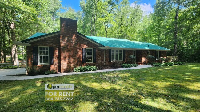 Beautiful 3/2 on Wooded Lot! - Beautiful 3/2 on Wooded Lot! Casa