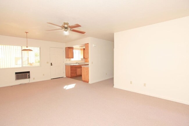 Photo - Redwood Meadow Senior Apartments