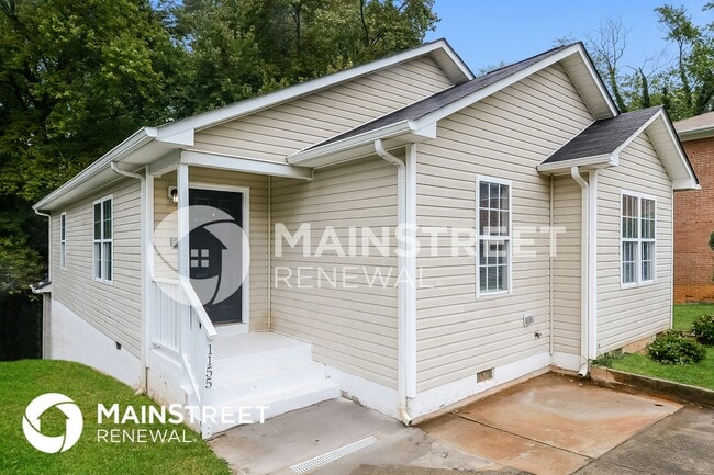 Photo - 1155 Conley St