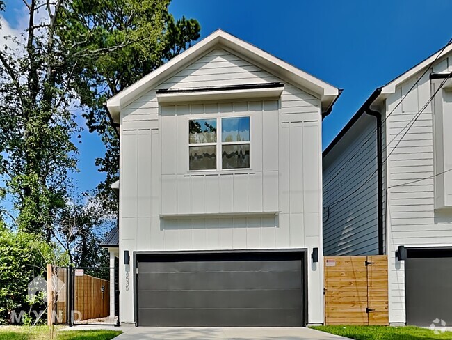 Building Photo - 6535 Tuskegee St Rental