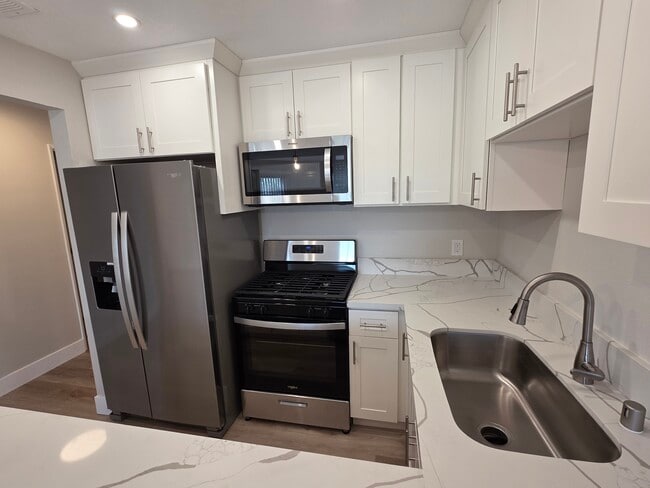 Photo - Marbella Villa Apartments