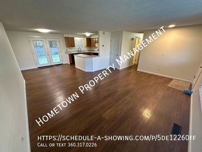 Photo - 3611 Landau Ave NE