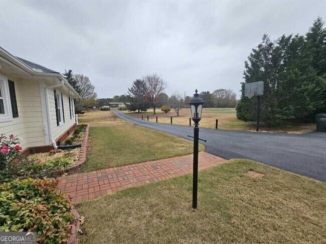 Photo - 1505 Old Loganville Rd SW