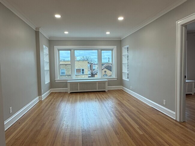 Photo - 6024 W Addison St Unidad 2