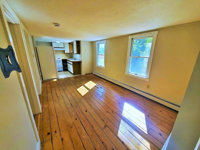 Photo - 16 R Indian St