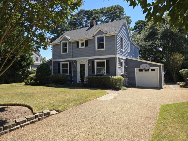 Building Photo - 229 S Blake Rd Rental
