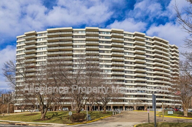 Photo - 6301 Stevenson Ave