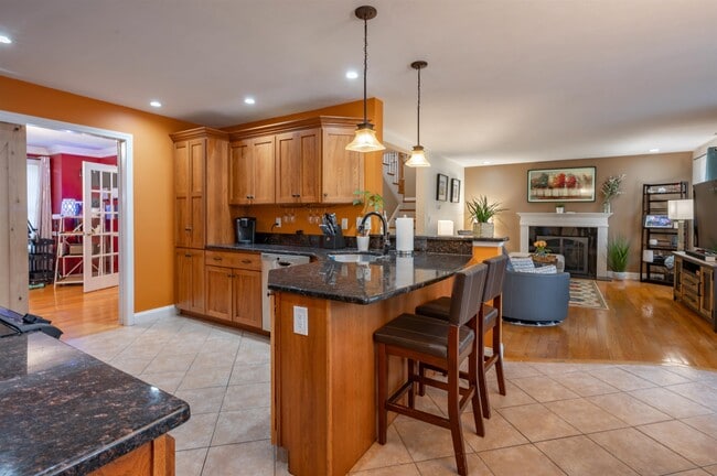Photo - 2 Lowther Pl