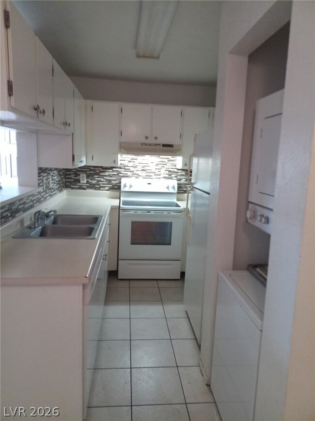 Photo - 3926 Bushnell Dr Unit 70