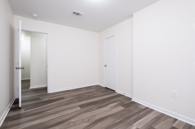 Photo - 1624-1626 Brown Unit 1626 -  A