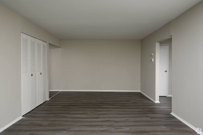 Croftwood Apartments