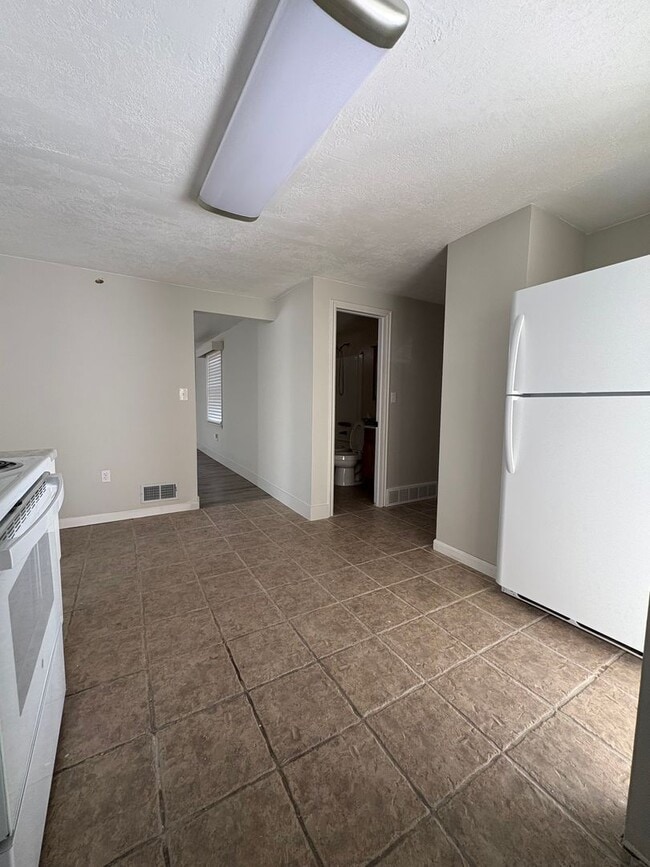 Photo - 760-762 N 100 W Unidad 762