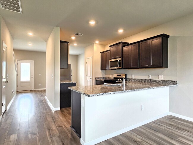 Photo - 1708 Amaranth Ln