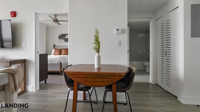1025 E 25th St Unit 622