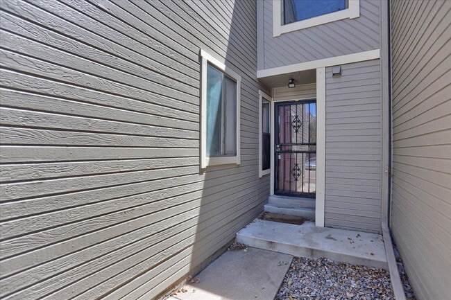 Photo - Cute 2 Bedroom 2.5 Bath Townhome in Cherry Creek Schools, 2 Reserved Parking Spots, Great Locatio... Unit -D