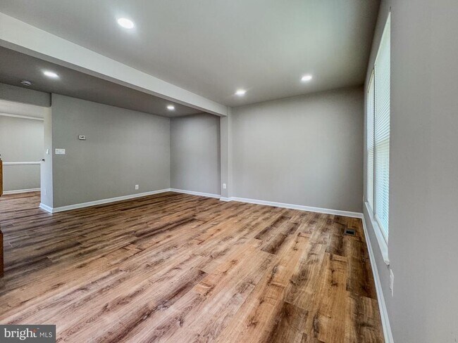 Photo - 6337 Littlefield Ct