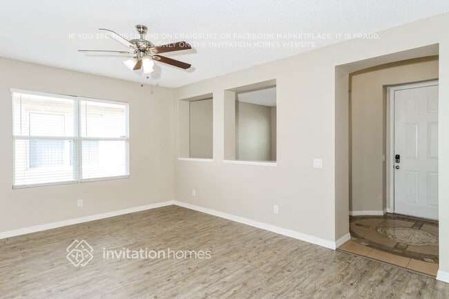 4122 Collinwood Dr