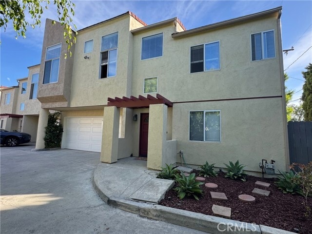 Building Photo - 2554 Orange Ave Unit F Rental