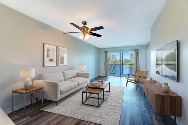 Photo - 2226 N Cypress Bend Dr Unit 308