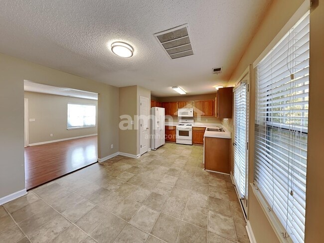 Photo - 3826 Tidewater Way NW