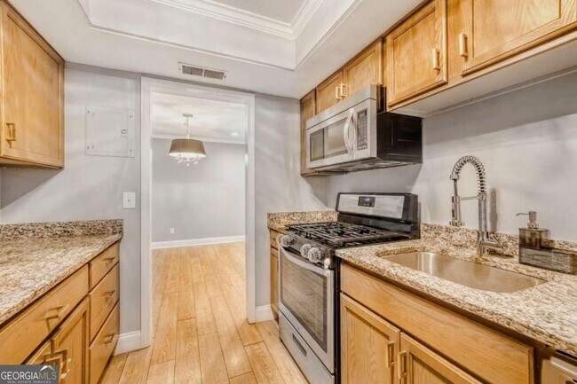 Photo - 6851 Roswell Rd Unit A5