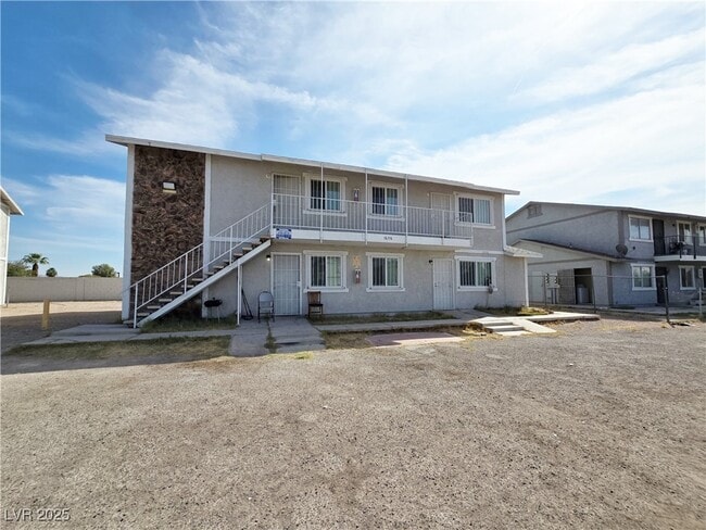 Building Photo - 1656 Stevens St Unit 4 Rental