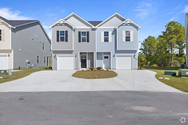 Building Photo - Townhouse For Rent in Holly Ridge