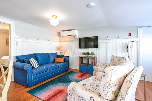 Photo - 8 Pine Tree Ave Unit WINTER 26/27