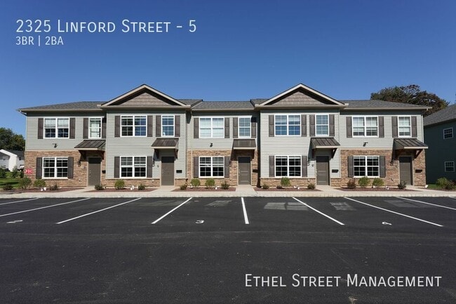 Photo - 2325 Linford St Unit 5