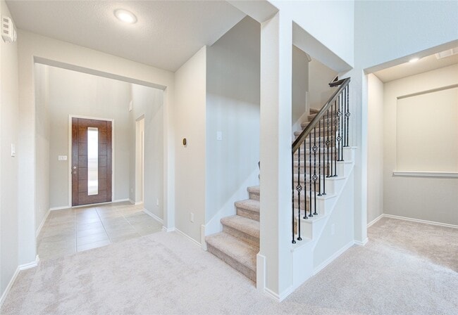 8914 Granary Gate Ln
