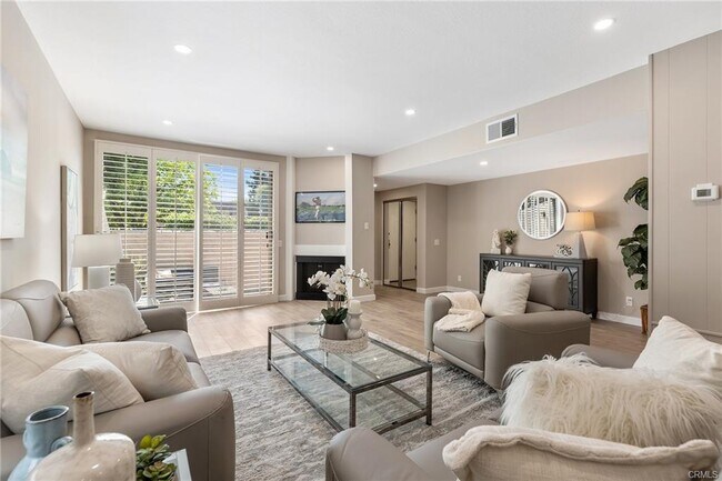 Photo - 6240 Nita Ave