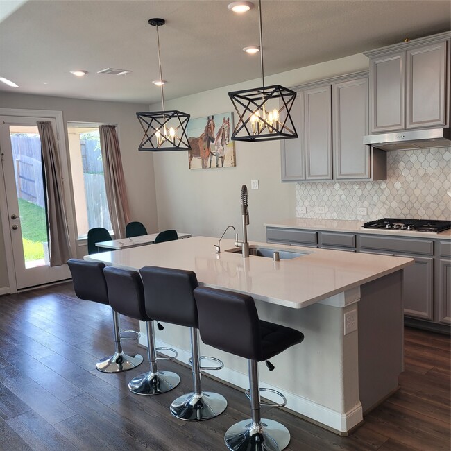 Photo - 17685 Martin Crk Ln