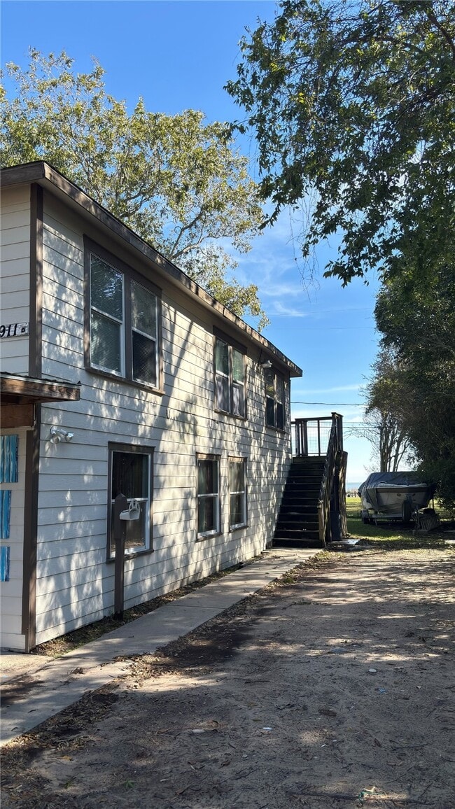 Photo - 4911 Oleander St