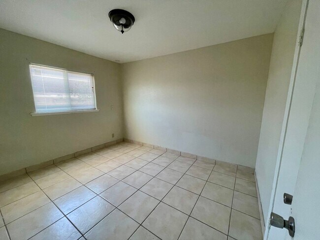 Photo - Priced to Rent!