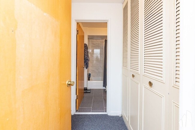 Photo - 520 W Aldine Ave Unit 306