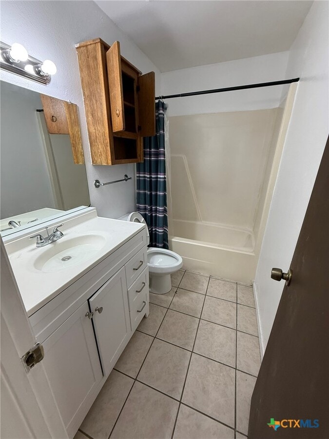 Photo - 309 E Walnut St Unidad 2