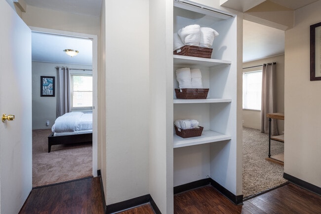 Rugby Square Apartments