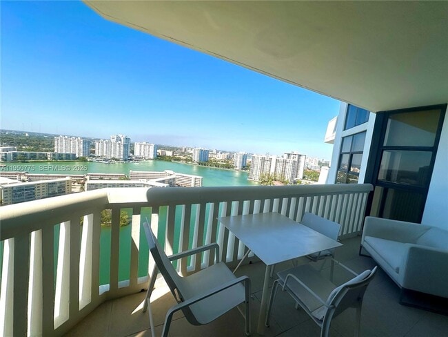 Photo - 1000 W Island Blvd Unit 2410