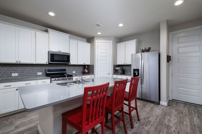 Photo - 10002 Waving Grain Ln