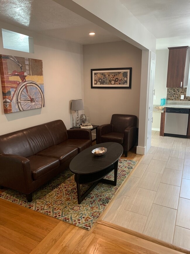 147 Birch St Unit 3