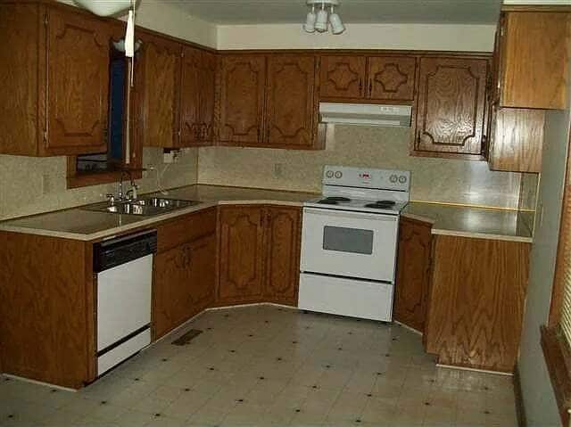 Photo - 1221 W Elder Ave