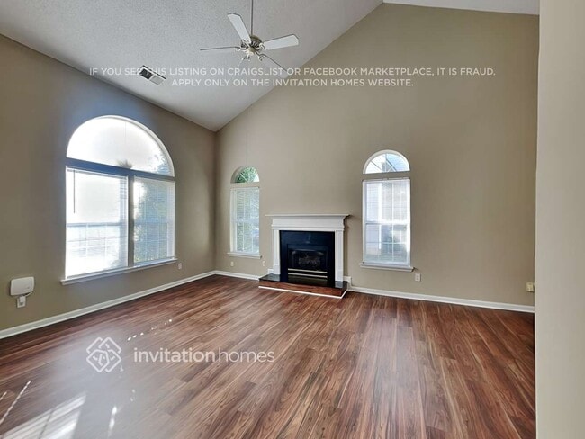 10600 Northwoods Forest Dr