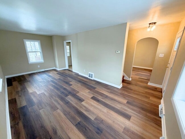 Photo - VIDEO WALK THROUGH Two Bedroom Home in an Excellent Neighborhood